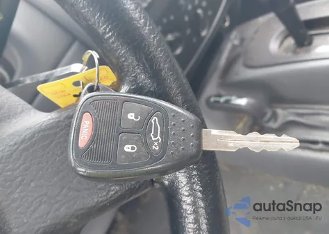 2006 Jeep Liberty Sport z USA, uszkodzony, nr VIN 1J4GL48K86W232591